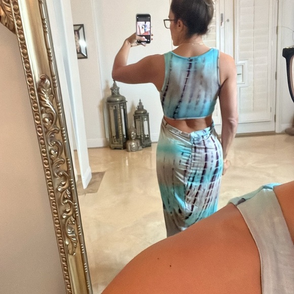 💕Gorgeous dress 💕 - Picture 3 of 4